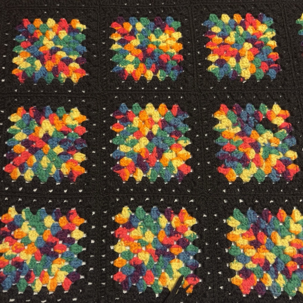 Vtg Handmade Crochet Knit Granny Square Throw Blanket Cottagecore Black Fringe - Picture 2 of 10